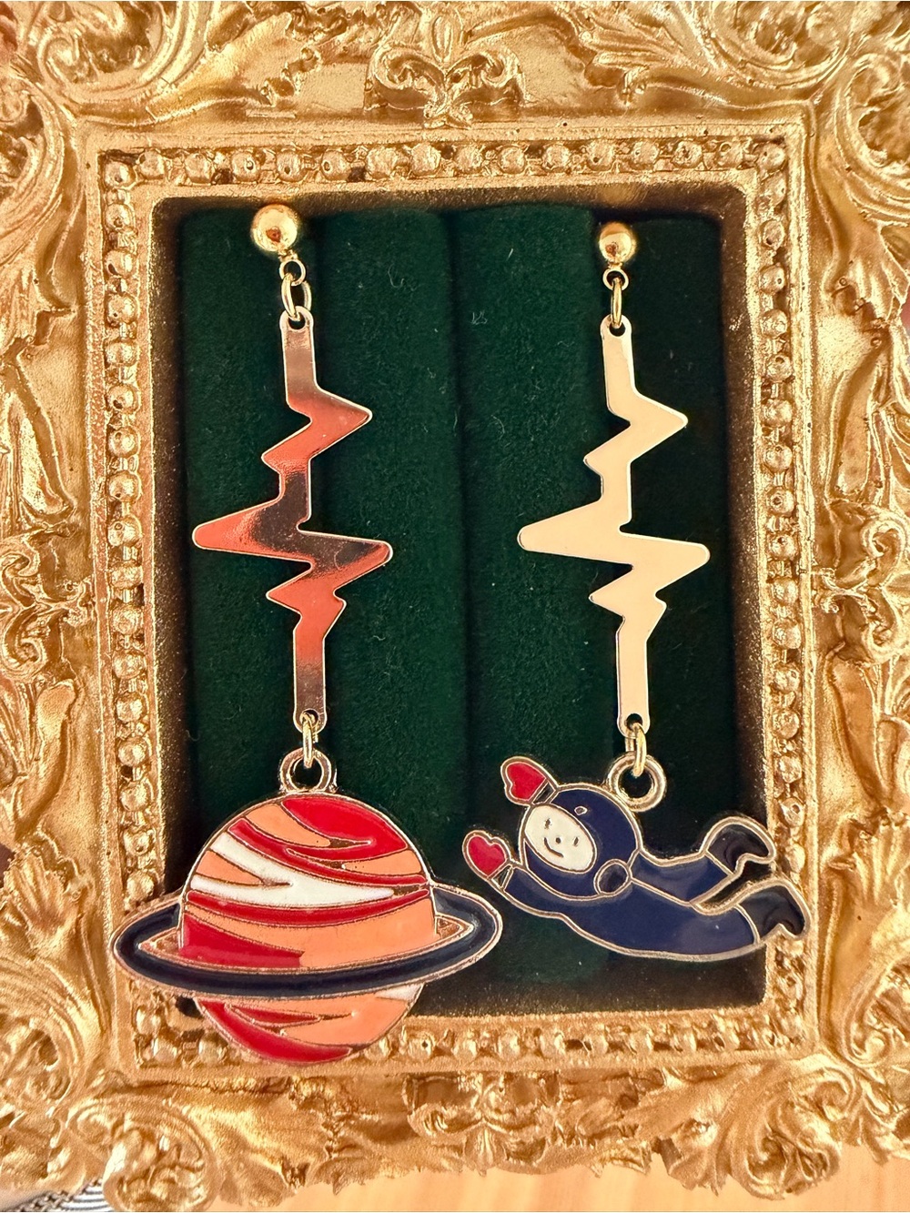 Vintage Gold-Tone Space Planet & Astronaut Drop Earrings - Red, Blue
